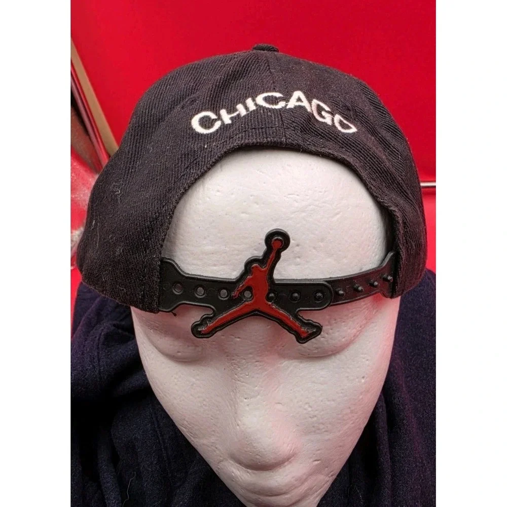 VINTAGE Nike Michael Jordan's The Restaurant Hat 90s Snapback Jumpman